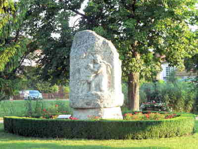 Denkmal Römrstein im Kurort Bad Gögging