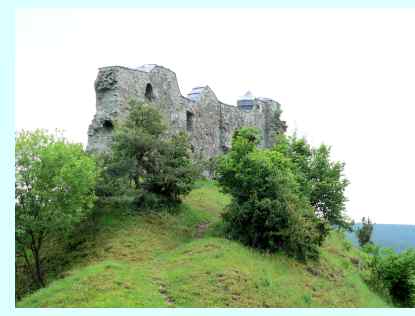 Burgruine bei Rennertshofen im Urdonautal