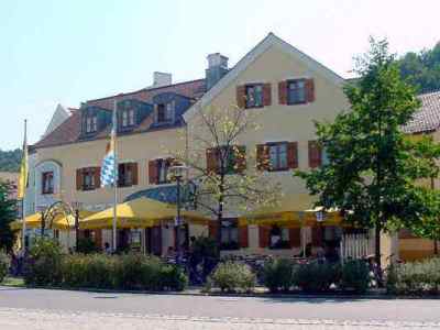 Biergarten im Gasthaus in Riedenburg im Altmühltal